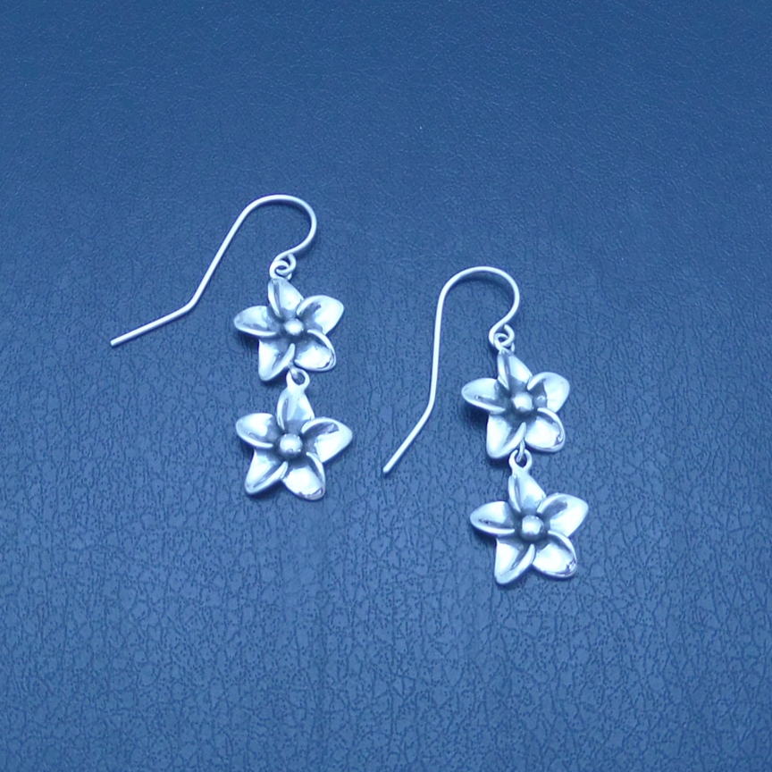 Ziria Designs Floral Dangle Earring - Brass main image 0